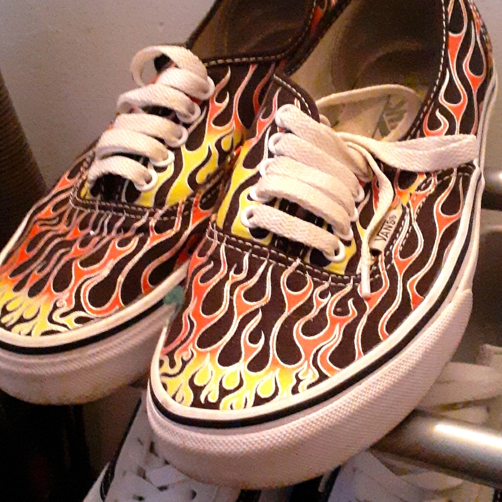 Rare Vans Flame